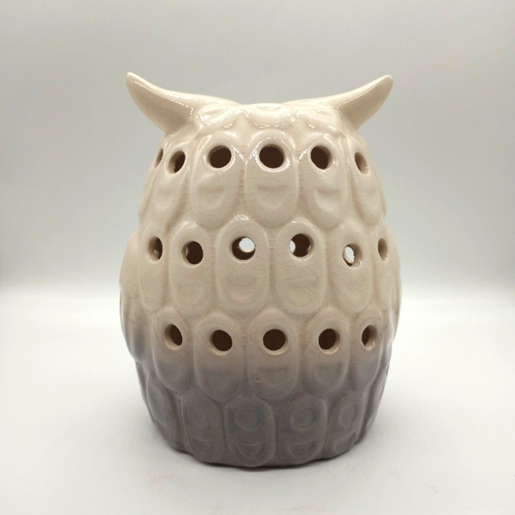 Retro Style Owl Figurine - Picture 6 of 9